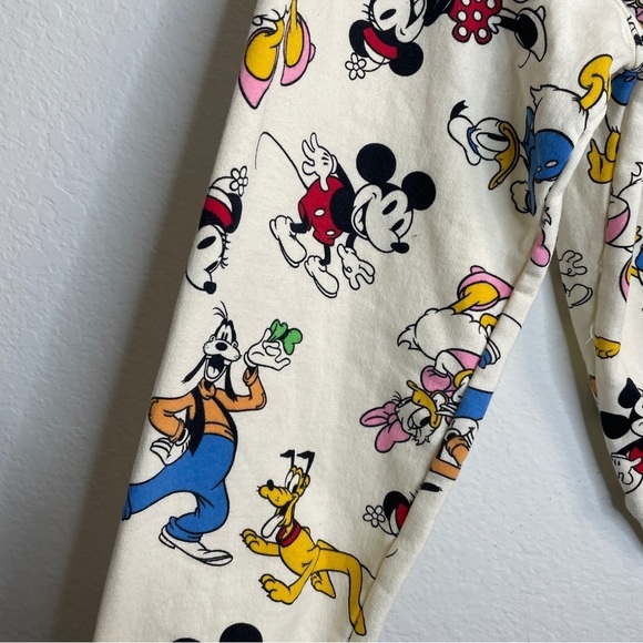 Disney Mickey and Friends Allover Graphic Print Pullover Crewneck Sweatshirt XXL - Picture 8 of 11